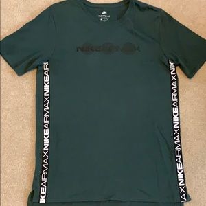NWOT Nike Air Max split hem Thick T shirt NIKE TEE